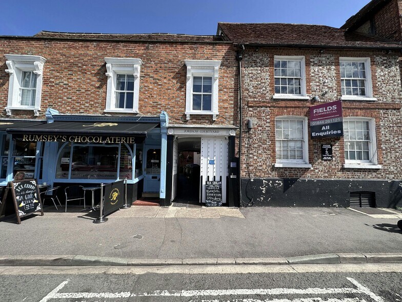 8 Upper High St, Thame à louer - Photo du bâtiment - Image 1 de 9