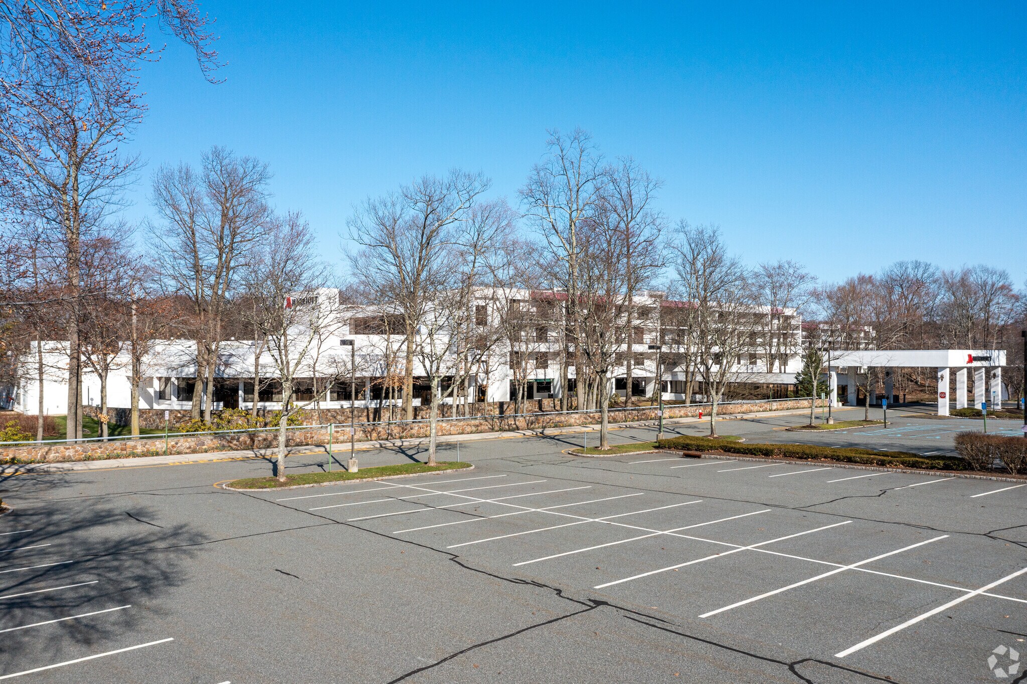 300 Brae Blvd, Park Ridge, NJ à vendre Photo principale- Image 1 de 1