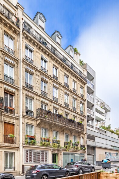 Multifamily in Paris for sale - Primary Photo - Image 1 of 1