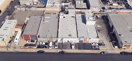 1071 W 251st St, Harbor City, CA - Aerial  map view