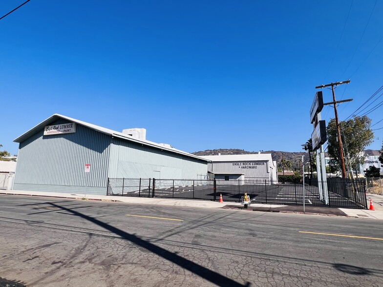 2219 Fair Park Ave, Los Angeles, CA for lease - Building Photo - Image 1 of 28