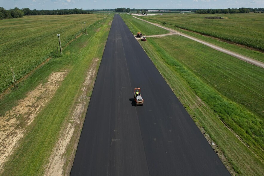 2303 Richwood Larue Rd, La Rue, OH à vendre - Photo du bâtiment - Image 1 de 2