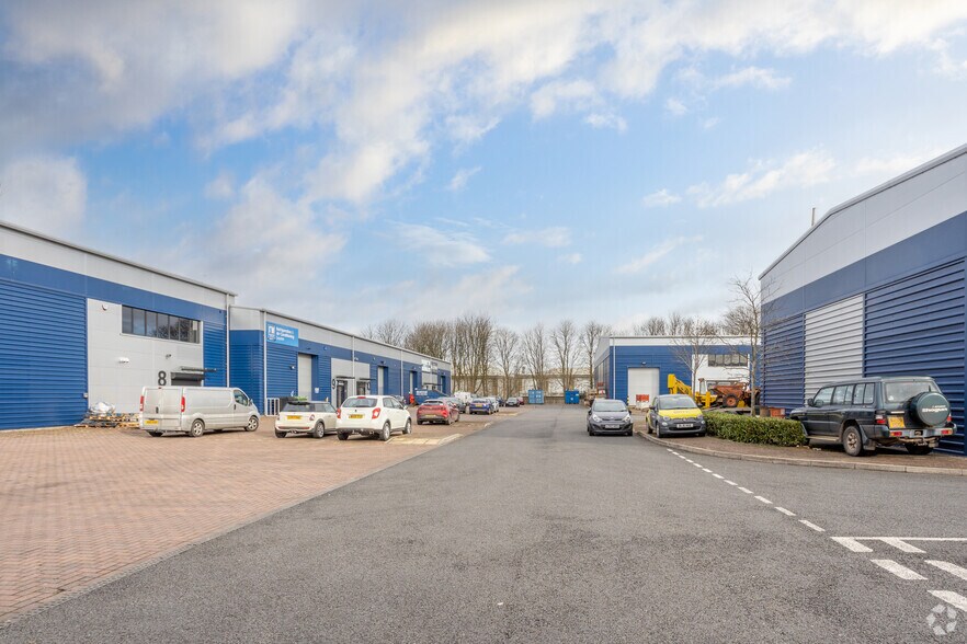 The Quadrant Centre, Quedgeley à louer - Photo du bâtiment - Image 3 de 5