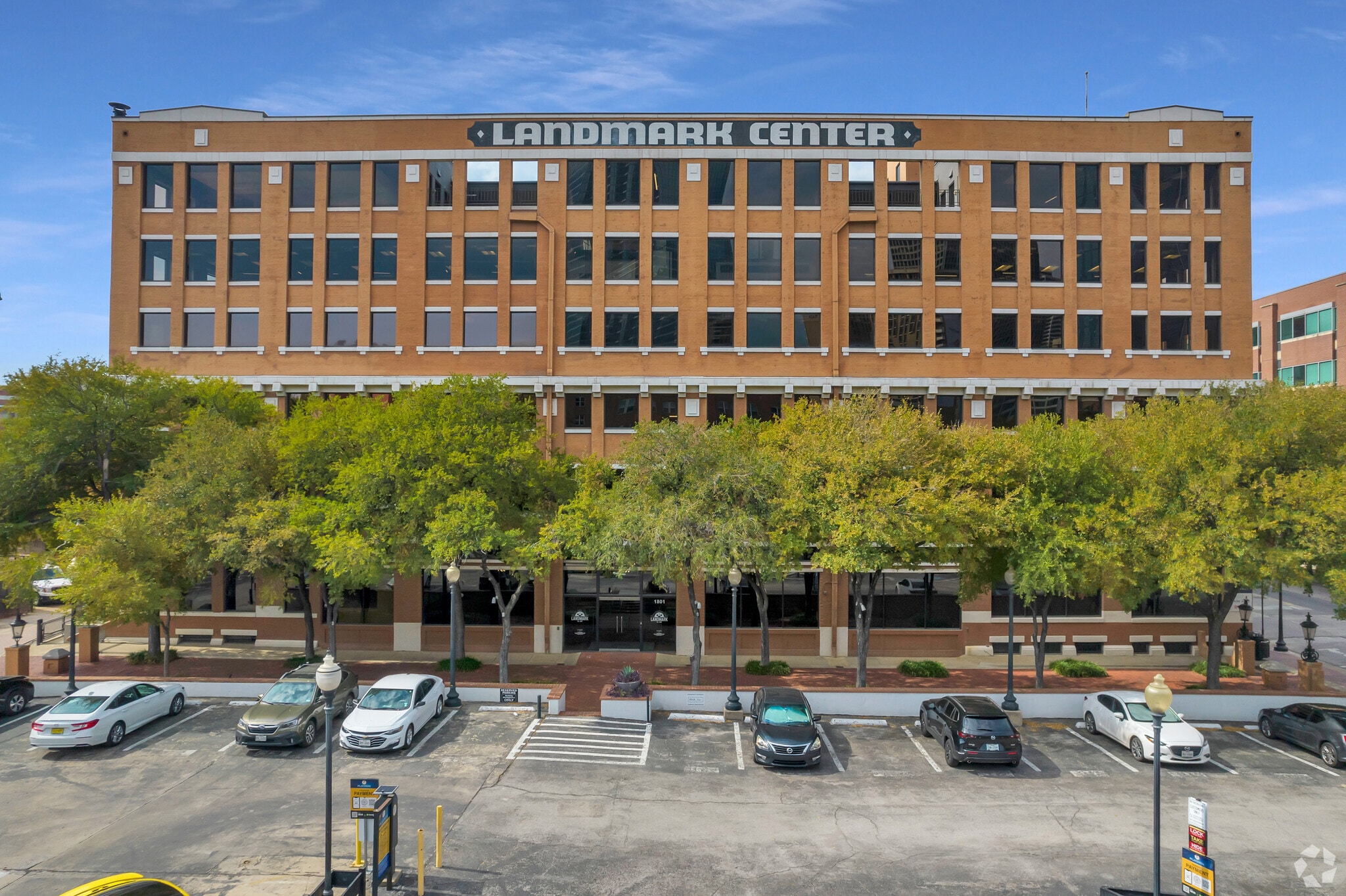 1801 N Lamar St, Dallas, TX for lease Building Photo- Image 1 of 47