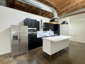 1819-1823 Colorado Ave, Santa Monica, CA for lease Interior Photo- Image 2 of 5