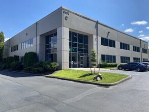 3402 W Valley Hwy N, Auburn, WA for lease Interior Photo- Image 1 of 3