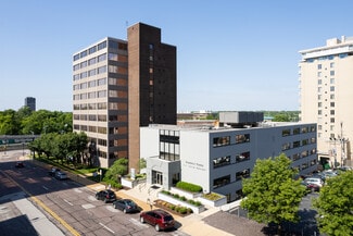 Plus de détails pour 225-235 S Meramec Ave, Clayton, MO - Bureau à louer