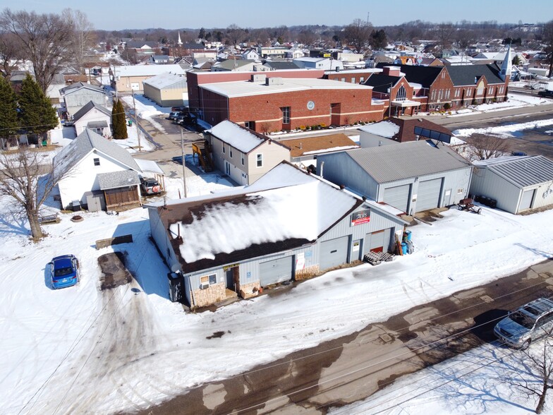 401 29th St, Vienna, WV for sale - Building Photo - Image 3 of 9