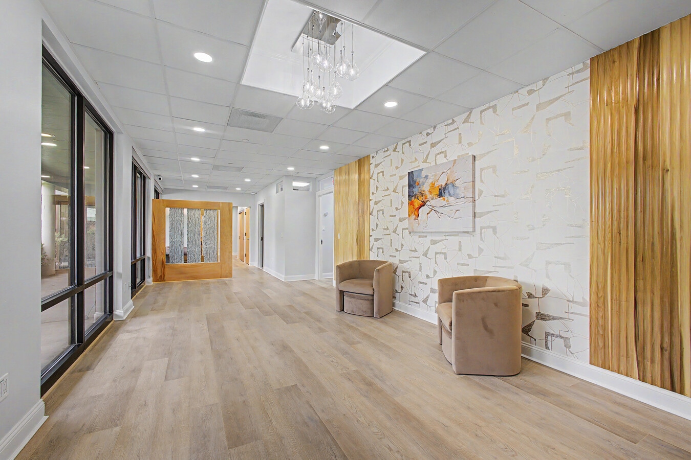 2345 Lamington Rd, Bedminster, NJ 07921 - Unité #104 -  - Photo intérieure - Image 1 of 21