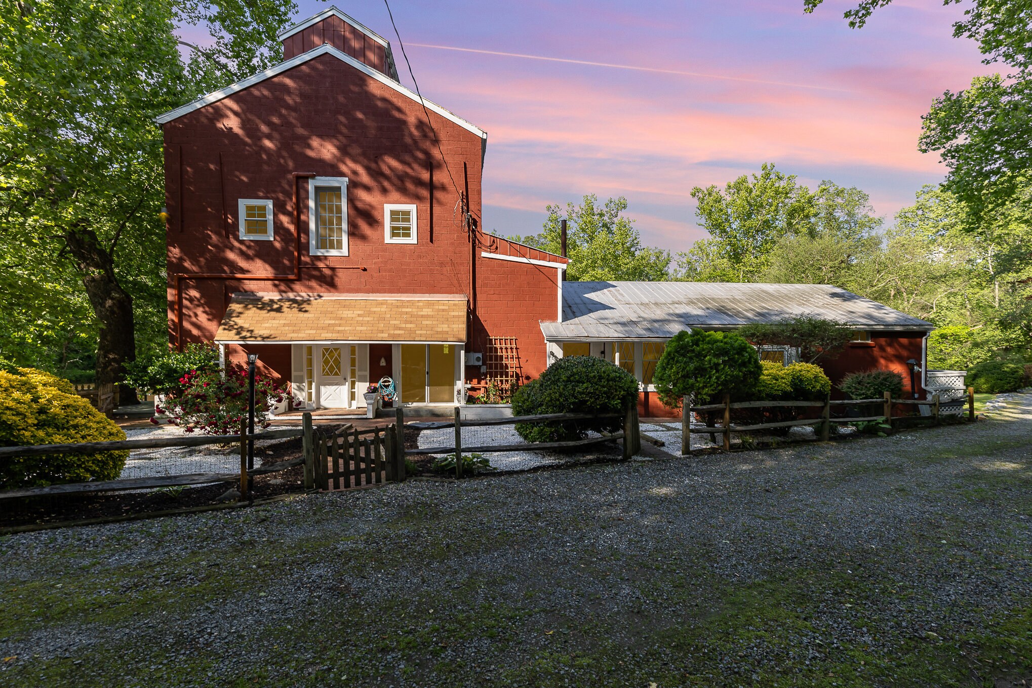 6908 S Roxbury Mill Rd, Spotsylvania, VA à vendre Photo principale- Image 1 de 34