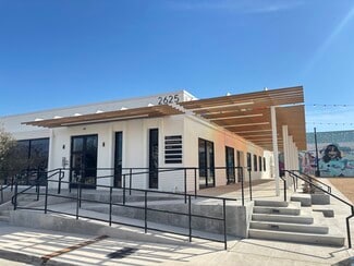 Plus de détails pour 2625 Whitmore St, Fort Worth, TX - Bureau à louer