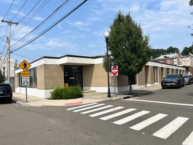 1 Water St, Ansonia, CT for sale - Building Photo - Image 1 of 1