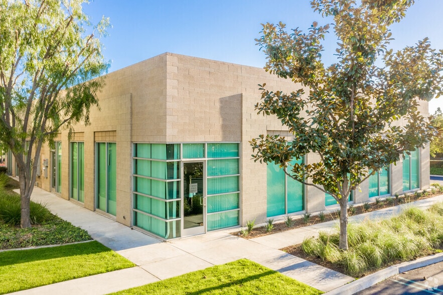 8845 Research Dr, Irvine, CA for lease - Building Photo - Image 2 of 6