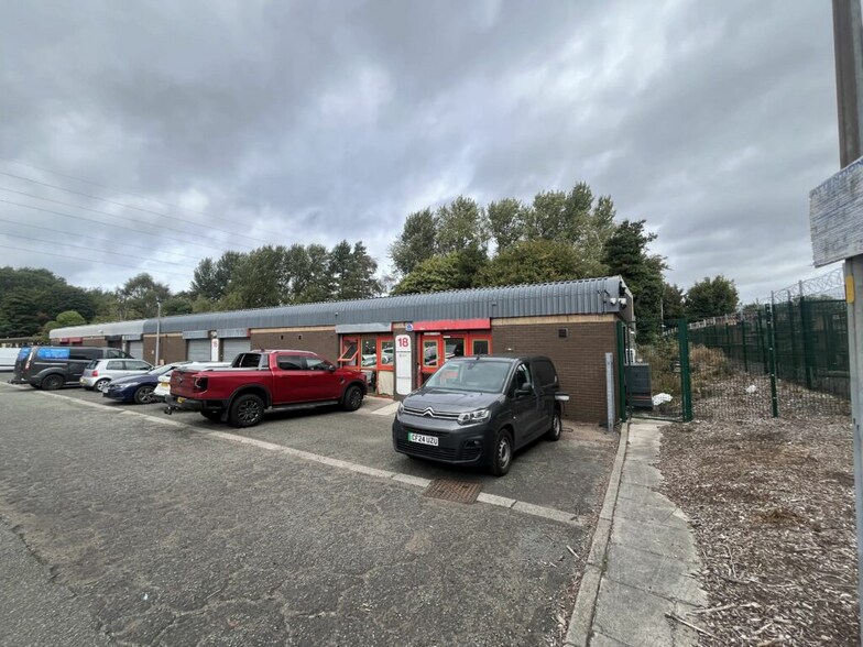 Aston Ct, Warrington à louer - Photo du bâtiment - Image 2 de 4