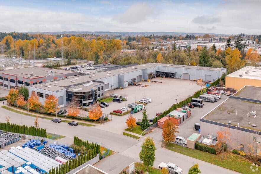 5465 Production Blvd, Surrey, BC à louer - Photo du bâtiment - Image 2 de 42