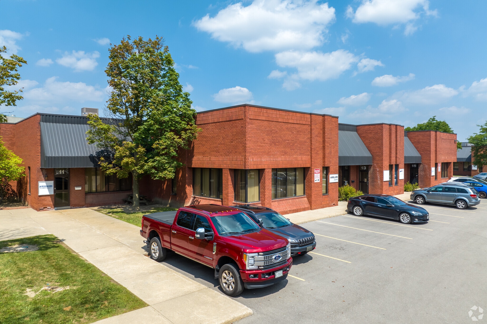 130 Matheson Blvd E, Mississauga, ON for sale Building Photo- Image 1 of 1