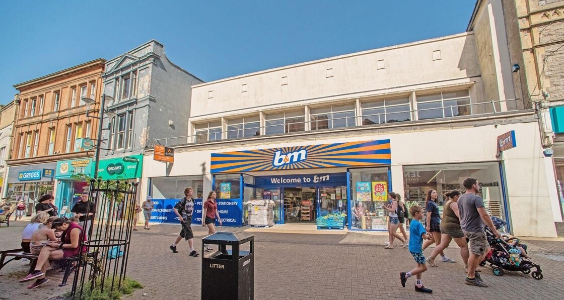 66-68 High St, Weston Super Mare for sale Building Photo- Image 1 of 4