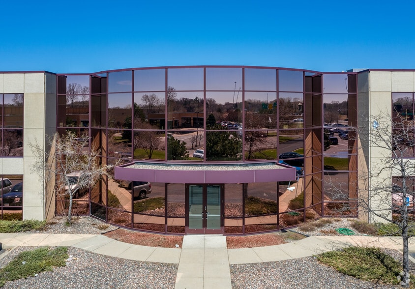 2421 Rosegate, Roseville, MN for lease - Primary Photo - Image 1 of 5