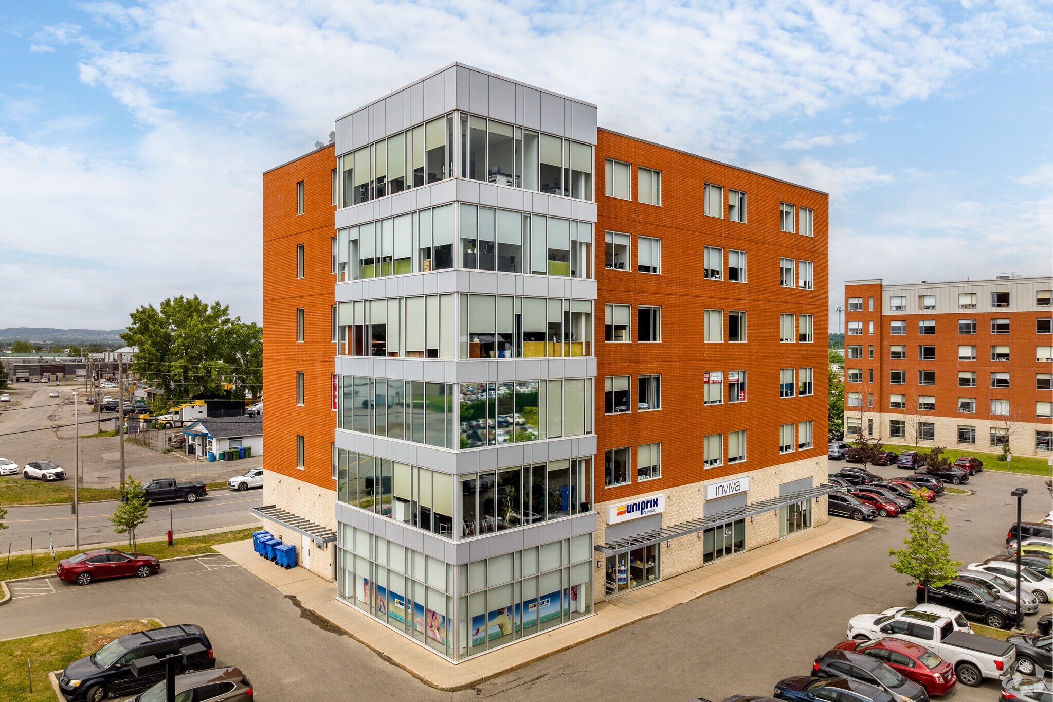 465 Rue Bibeau, St-Eustache, QC à vendre Photo principale- Image 1 de 1