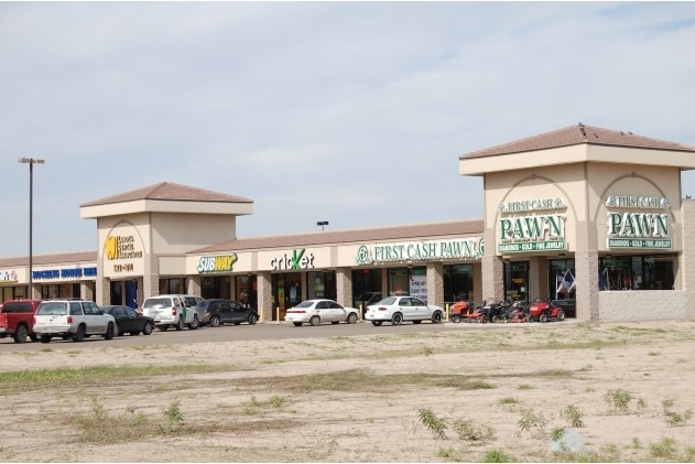 1715 Expressway 83, Penitas, TX à louer - Photo du bâtiment - Image 2 de 6