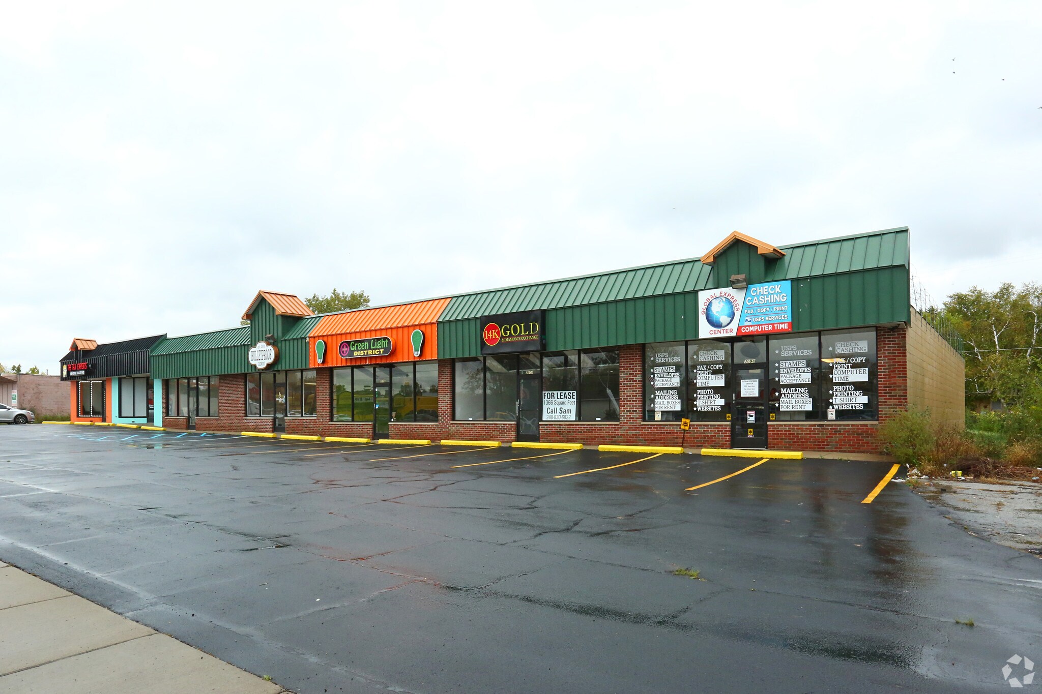3098-3110 S Dort Hwy, Flint, MI for sale Primary Photo- Image 1 of 4