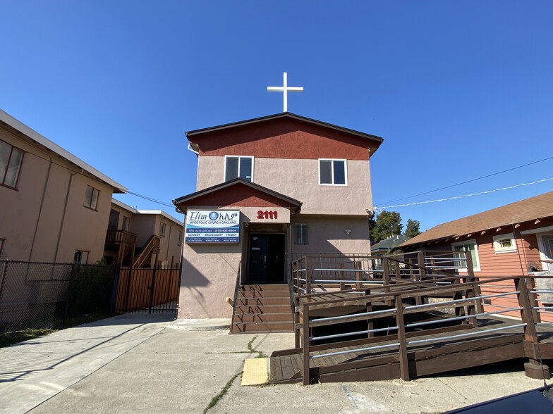 2111 Seminary Ave, Oakland, CA for sale - Building Photo - Image 1 of 1