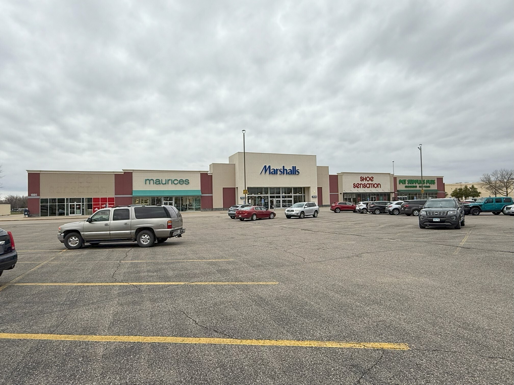 1001 18th Ave NW, Austin, MN for lease Primary Photo- Image 1 of 9