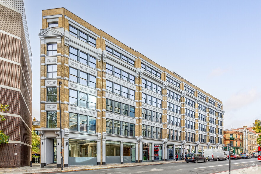 151-153 Farringdon Rd, London for lease - Building Photo - Image 2 of 48