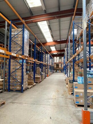 More details for Multiple Space Uses for Lease