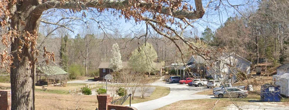 821 Dunklin Bridge Rd, Fountain Inn, SC for sale - Primary Photo - Image 1 of 9