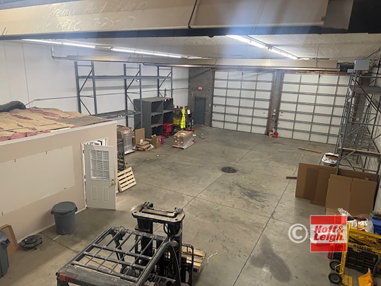 441 Munroe Falls Rd, Tallmadge, OH for lease - Building Photo - Image 2 of 7