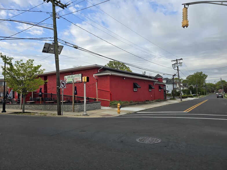 900-902 White Horse Pike, Oaklyn, NJ à vendre - Photo principale - Image 1 de 1