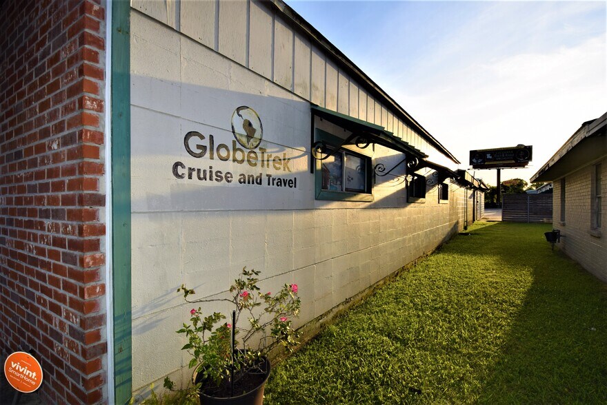 3310 Creole St, Lake Charles, LA à vendre - Photo du bâtiment - Image 2 de 43