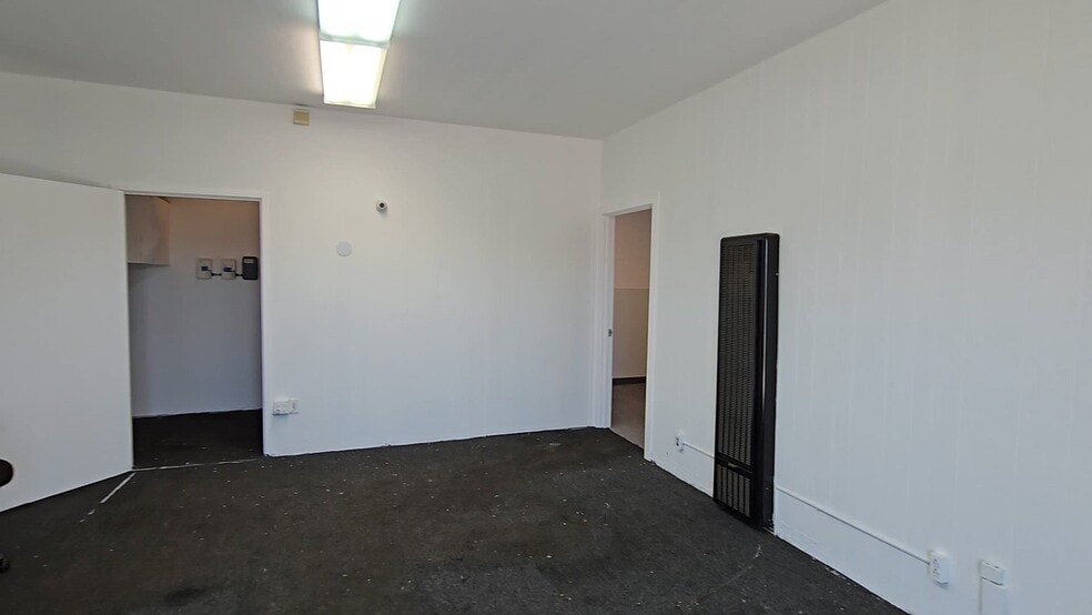 27572 Mission Blvd, Hayward, CA for sale - Commercial Listing Video - Image 2 of 10