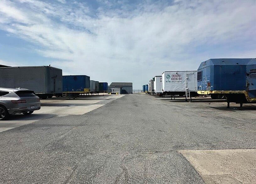 1776 Shore Pky, Brooklyn, NY for lease - Building Photo - Image 2 of 5