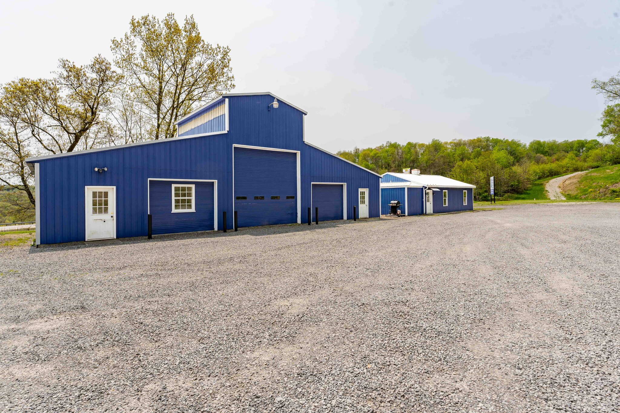 7584 Old Route 73, Bruceton Mills, WV à vendre Photo principale- Image 1 de 1