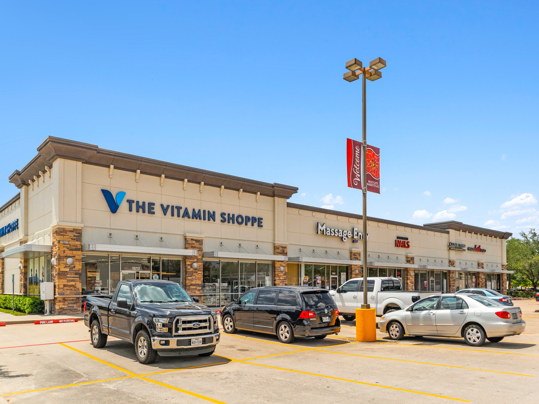 19610-19740 Katy Fwy, Houston, TX à louer Photo du bâtiment- Image 1 de 17