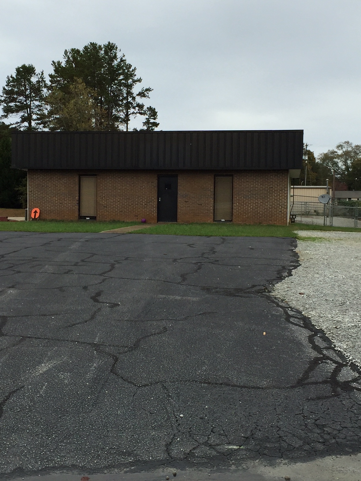 517 Concord Industrial Dr, Seneca, SC for lease Building Photo- Image 1 of 5