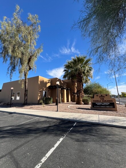 2458 E Russell Rd, Las Vegas, NV for sale - Building Photo - Image 3 of 11