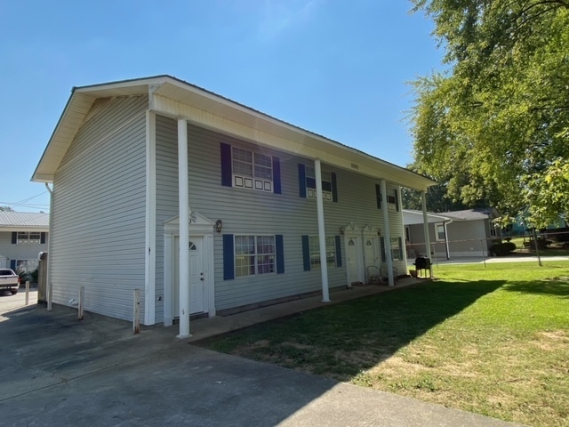 1308 1st St SW, Cullman, AL à vendre Photo principale- Image 1 de 1