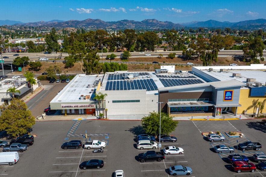 415-761 Parkway Plaza, El Cajon, CA for lease - Building Photo - Image 2 of 6