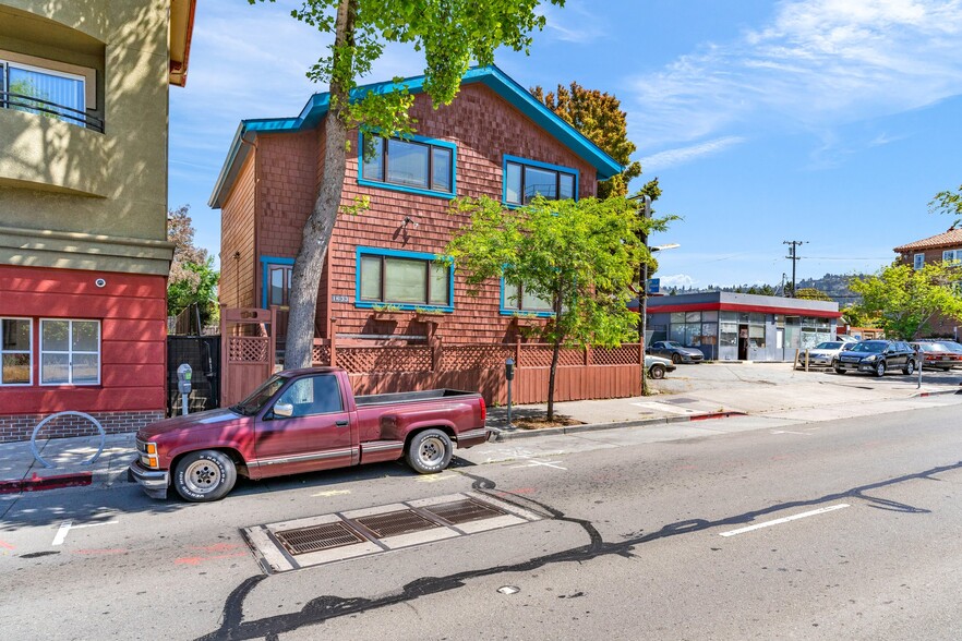 1633 University Ave, Berkeley, CA for sale - Building Photo - Image 3 of 34