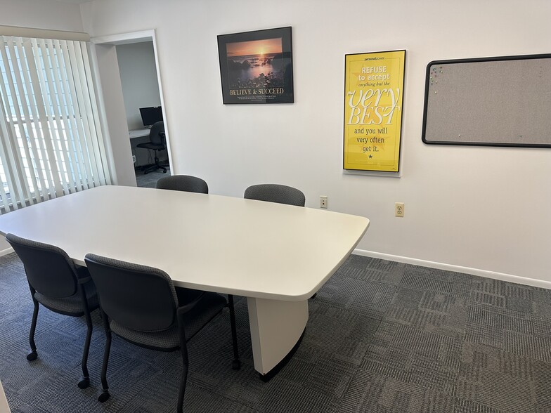 221 Lacey Rd, Forked River, NJ for lease - Building Photo - Image 3 of 4