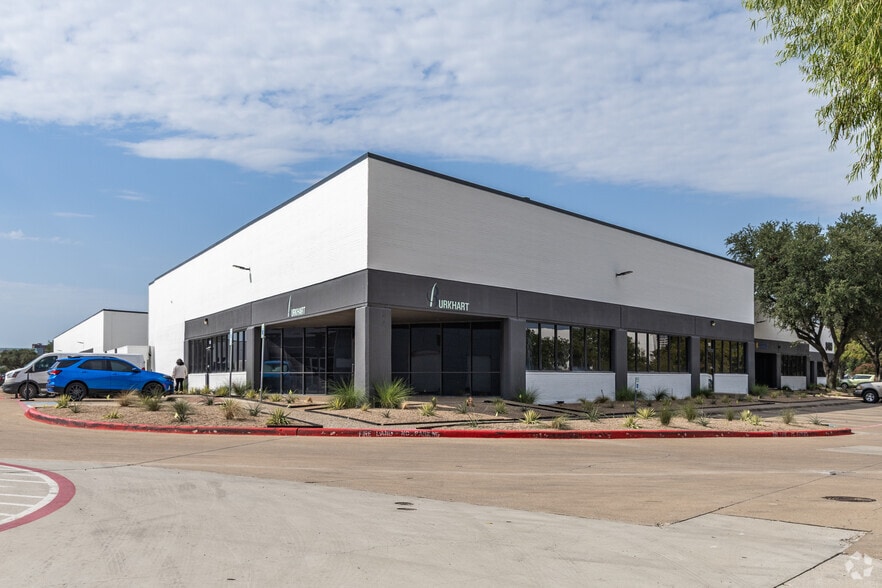 8400 Esters Blvd, Irving, TX for lease - Building Photo - Image 3 of 21