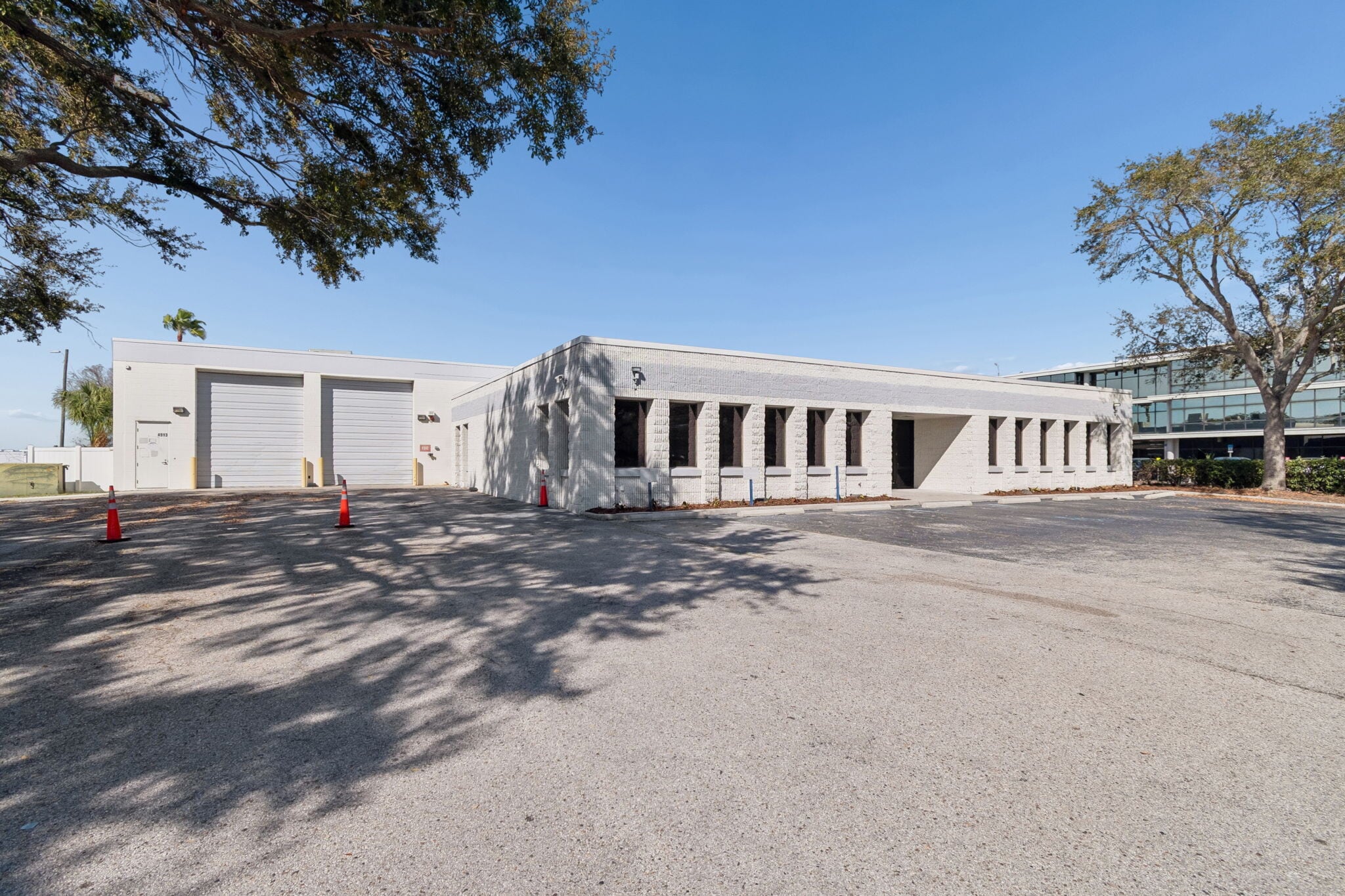 4913 W Laurel St, Tampa, FL for sale Primary Photo- Image 1 of 28