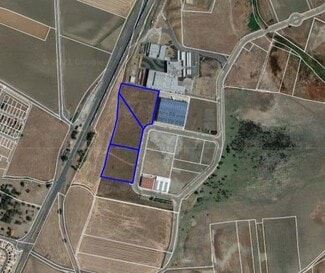 Plus de détails pour Terrain à vendre