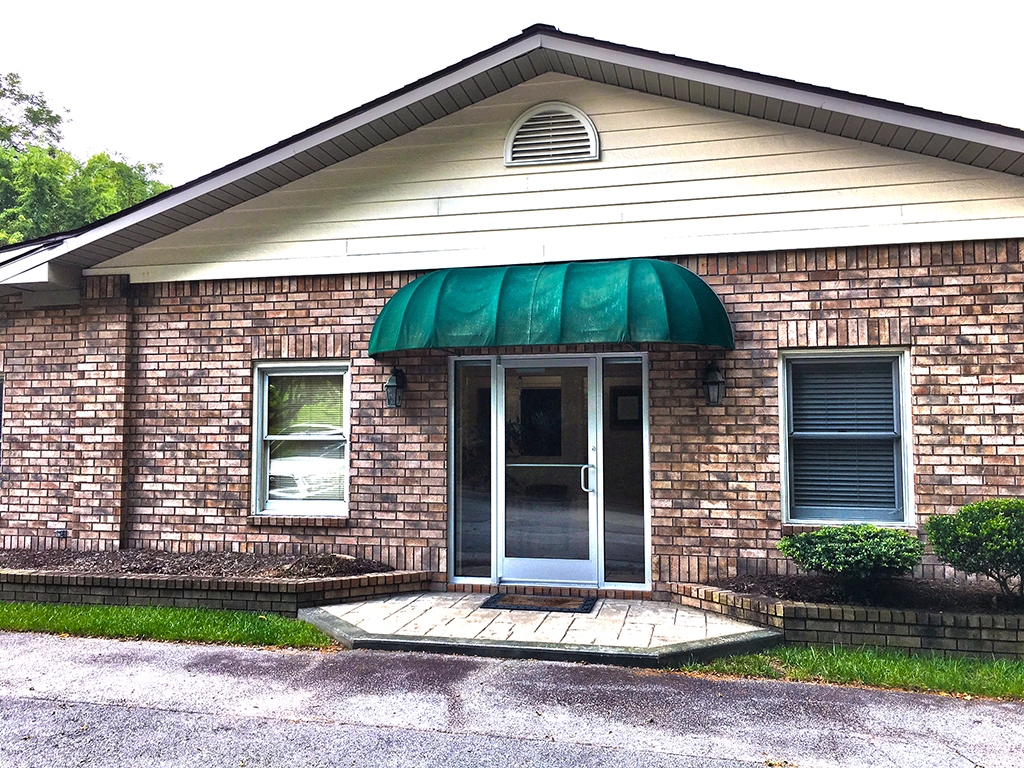 732 Jonesborough St, Hendersonville, NC à vendre Photo du bâtiment- Image 1 de 13