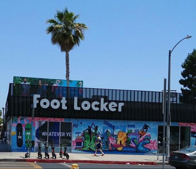 7708-7726 Melrose Avenue portefeuille de 6 propriétés à vendre sur LoopNet.ca - Photo du bâtiment - Image 3 de 5