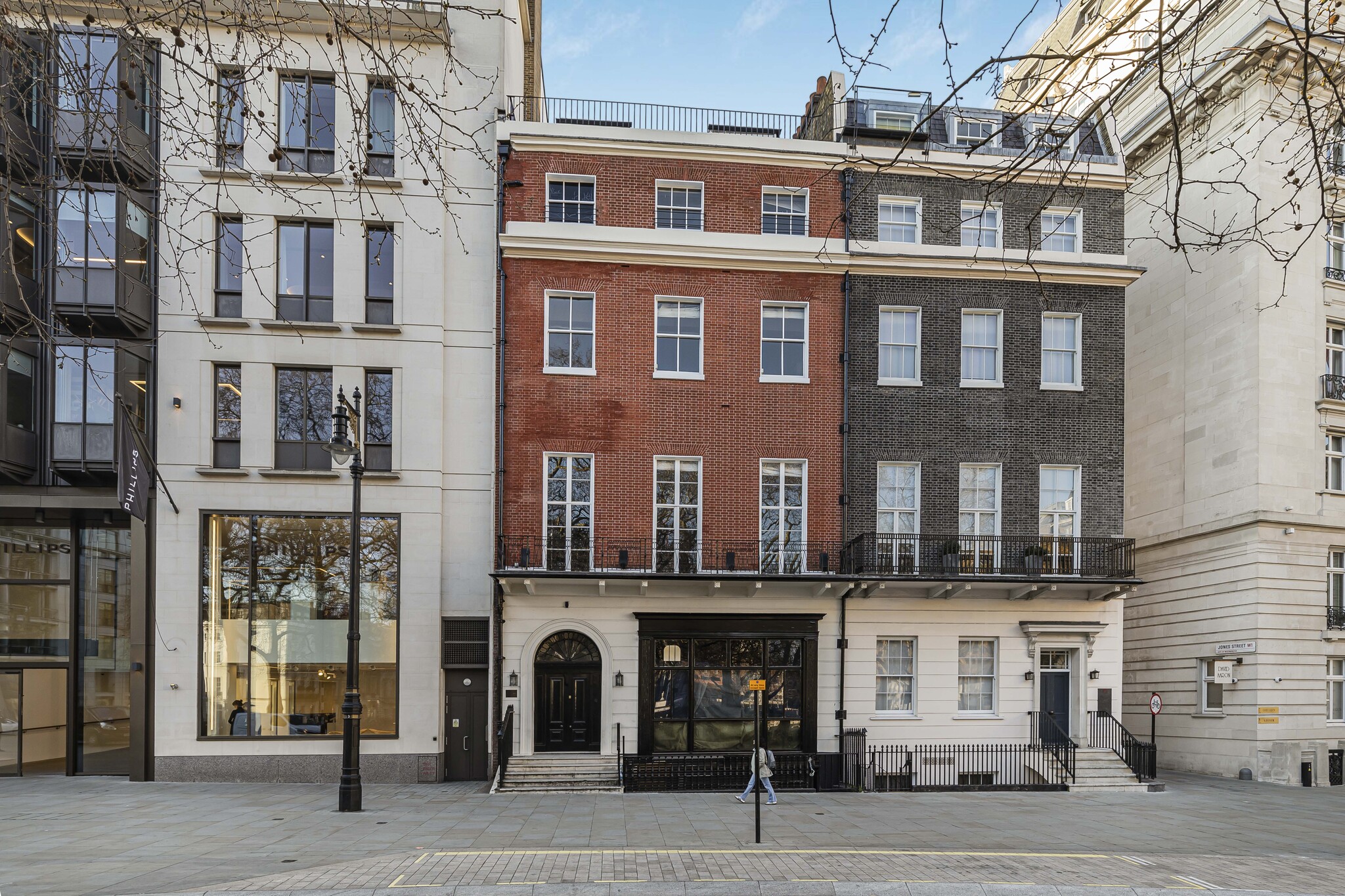 28 Berkeley Sq, London for sale Building Photo- Image 1 of 2