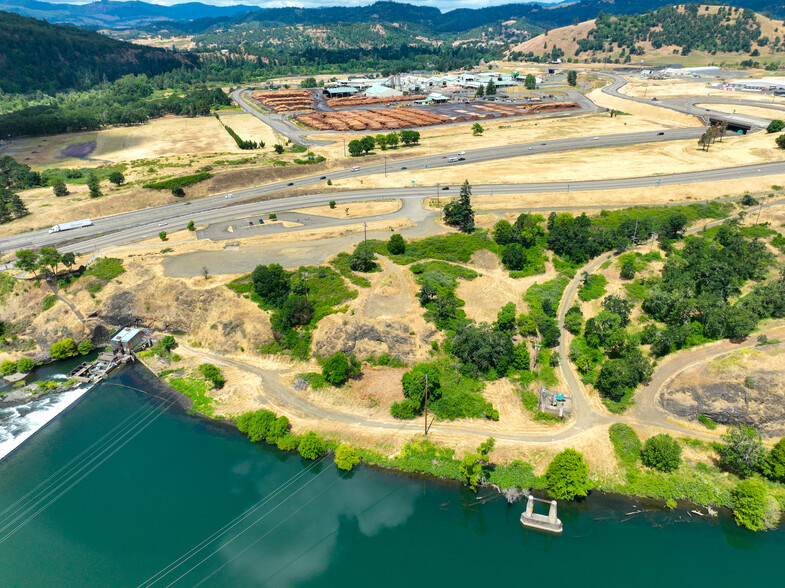 0 Old Highway 99, Roseburg, OR for sale - Building Photo - Image 3 of 19